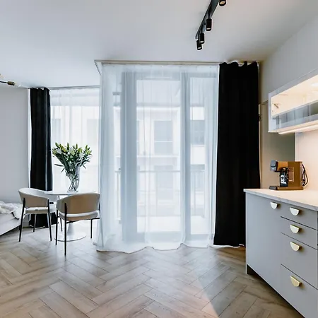 Arte Reduta 172-1- Faktura Vat Garaz Apartment *